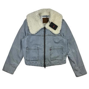 Levi's Retro Sherpa Trucker Denim Jacket Light Wash Indigo Size XL